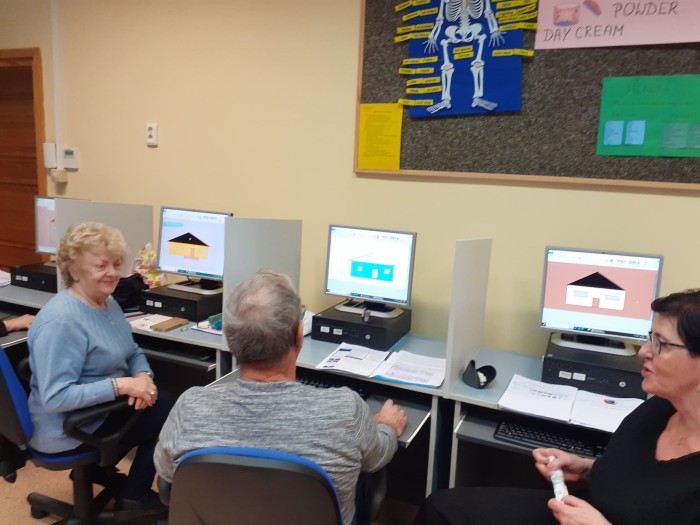 Kurs „Komputer od podstaw” dla seniorów